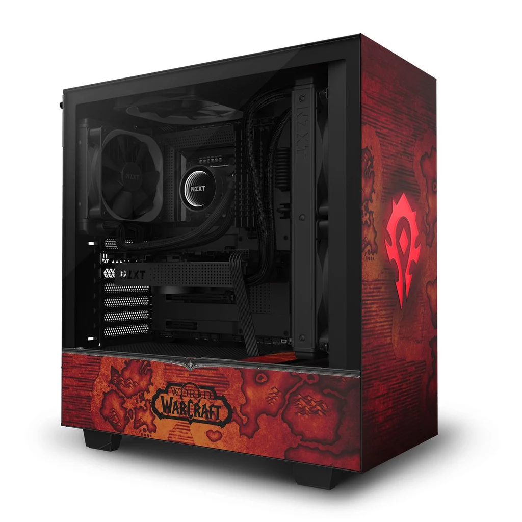 NZXT H510 Alliance i NZXT H510 Horde to stworzone we współpracy z firmą Blizzard obudowy typu midi tower. Limitowane edycje cechują się charakterystycznym dla Hord lub Przymierza malowaniem i podświetlanym logo wybranej frakcji na przednim panelu. NZXT H510 Alliance i NZXT H510 Horde to stworzone we współpracy z firmą Blizzard obudowy typu midi tower. Limitowane edycje cechują się charakterystycznym dla Hord lub Przymierza malowaniem i podświetlanym logo wybranej frakcji na przednim panelu.