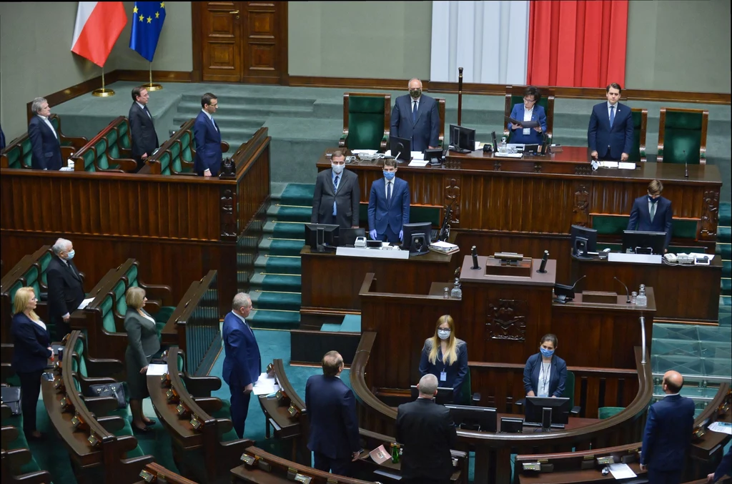 Posłowie na sali obrad Sejmu Posłowie na sali obrad Sejmu