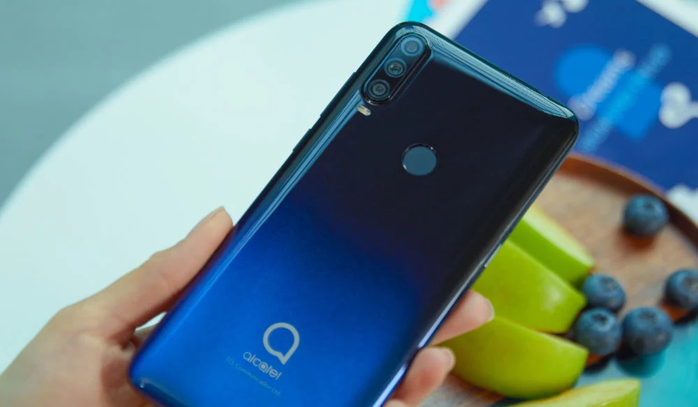 Alcatel 3L (2020)