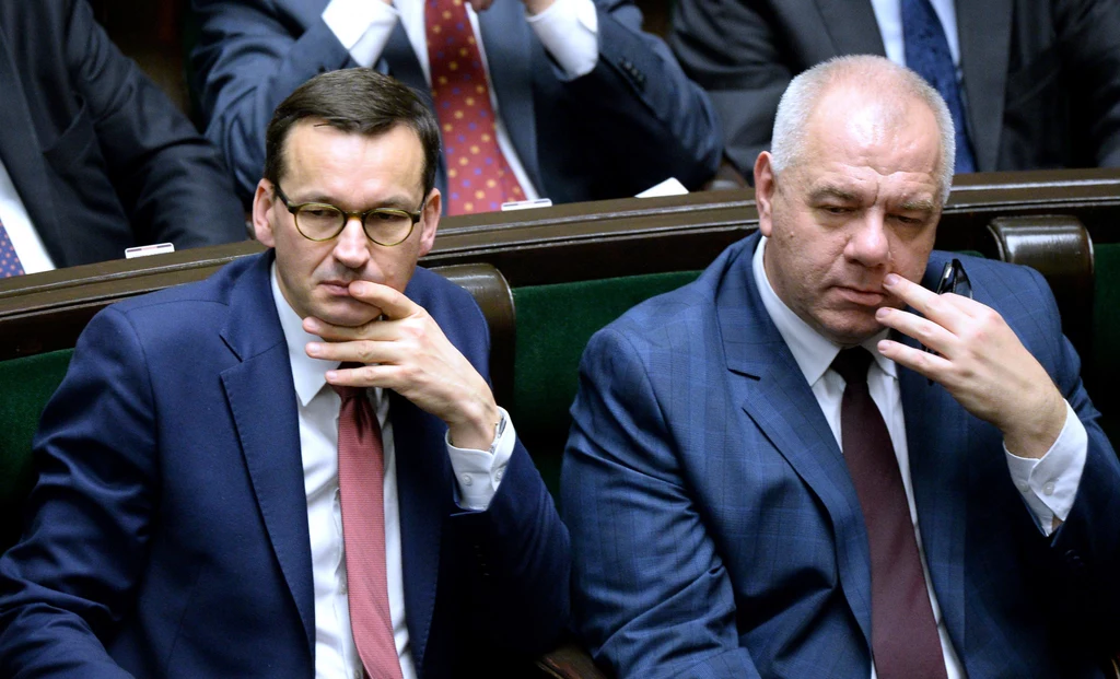 Mateusz Morawiecki i Jacek Sasin w Sejmie Mateusz Morawiecki i Jacek Sasin w Sejmie