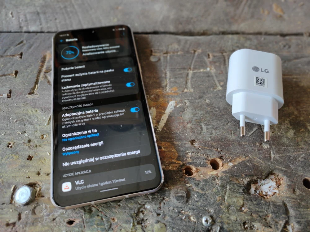 LG V60 ThinQ 5G LG V60 ThinQ 5G