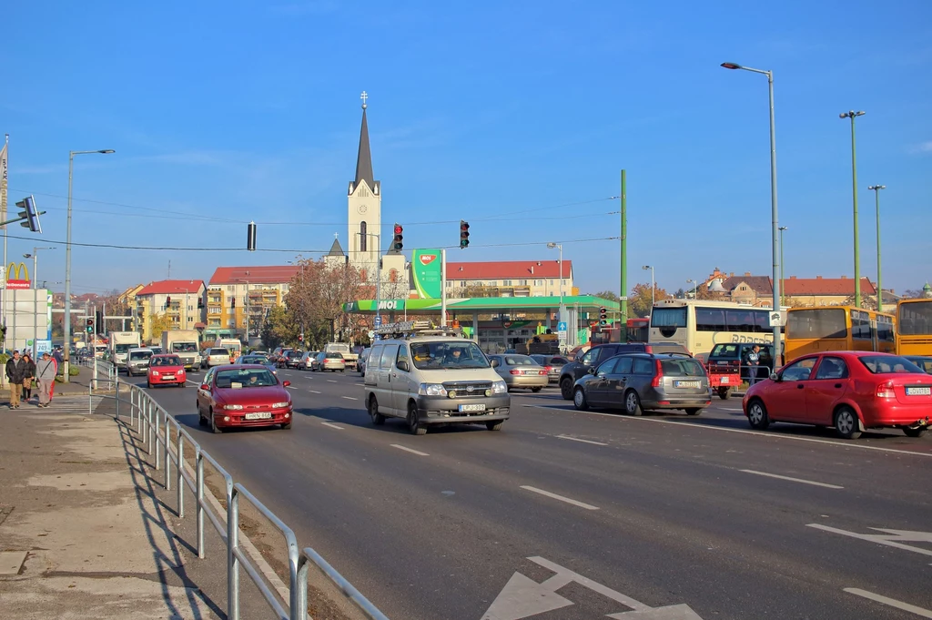 Węgierscy kierowcy nie będą musieli wozić prawa jazdy