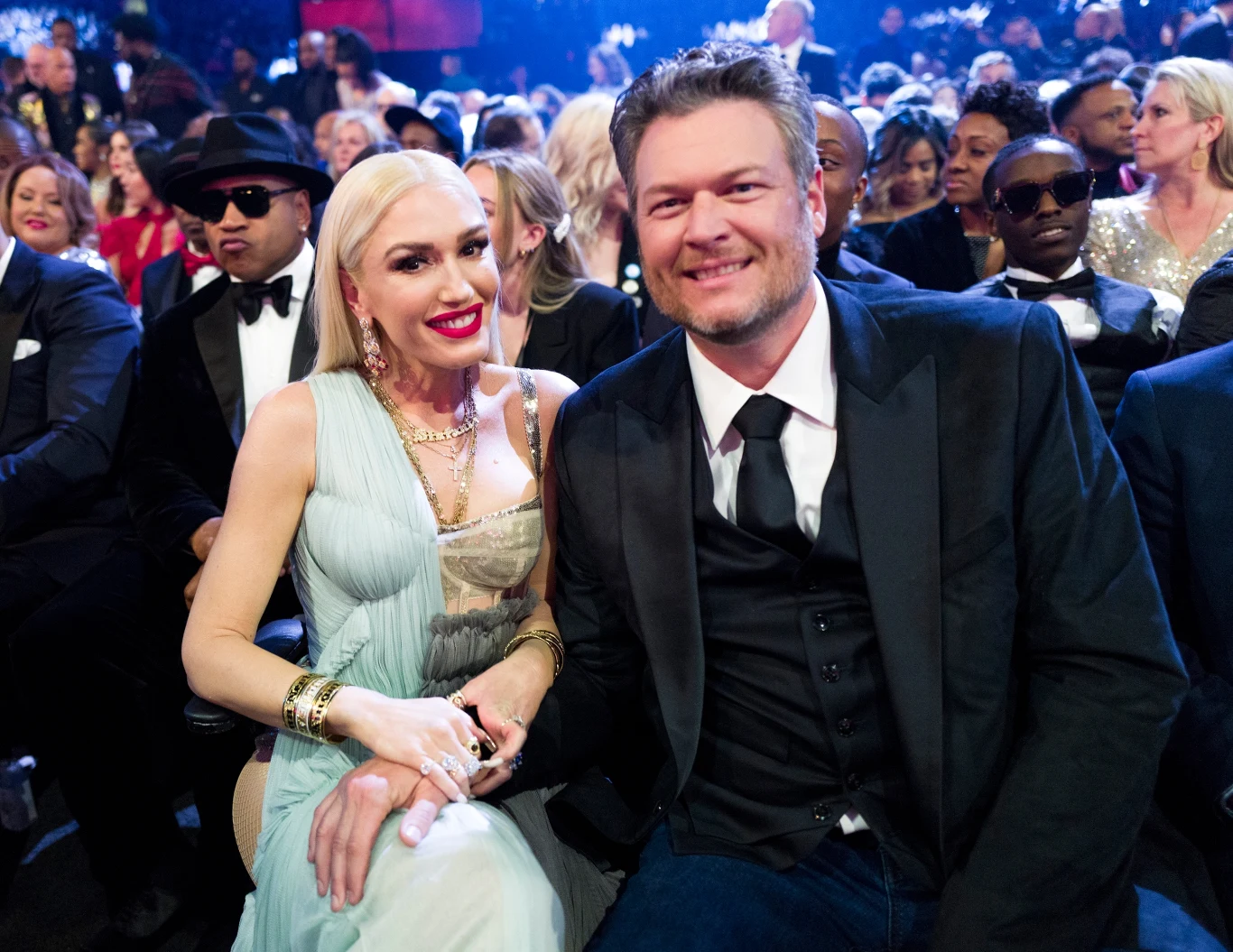 Znana z grupy No Doubt i kariery solowej Gwen Stefani w lutym 2020 r. zakończyła trwającą niespełna dwa lata rezydenturę w Las Vegas pod szyldem "Just a Girl" (to tytuł jednego z największych przebojów No Doubt). Z kolei Blake Shelton w lutym 2020 r. po raz siódmy zaliczył zwycięstwo jako trener w "The Voice" - program zwyciężył jego podopieczny Todd Tilghman.