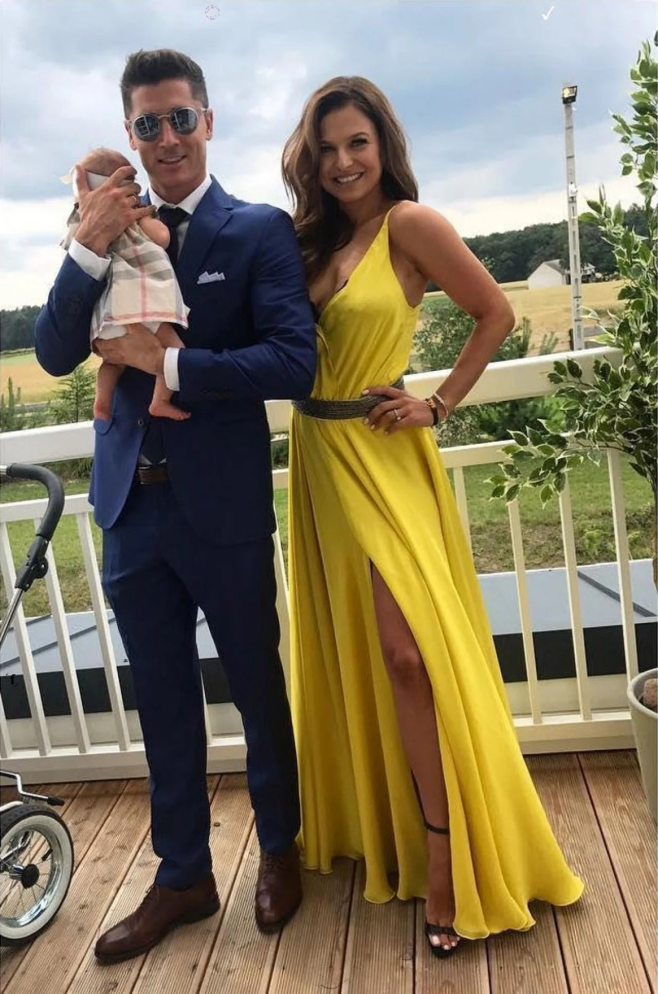 Anna i Robert Lewandowscy z Klarą Anna i Robert Lewandowscy z Klarą