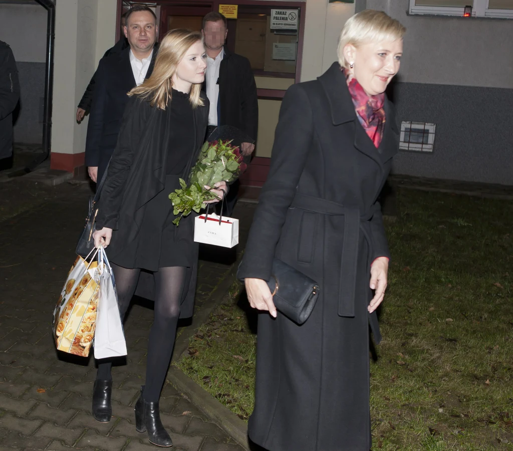 Para prezydencka z córką Para prezydencka z córką