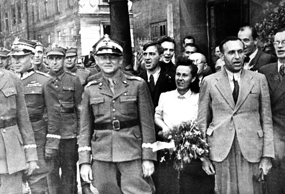 Generał Michał Rola-Żymierski w Cieszynie
