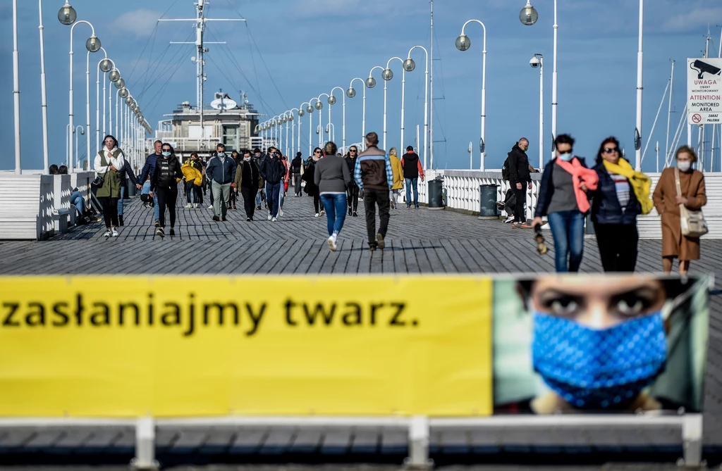 Od 30 maja nowe wytyczne dotyczące zasłaniania ust i nosa