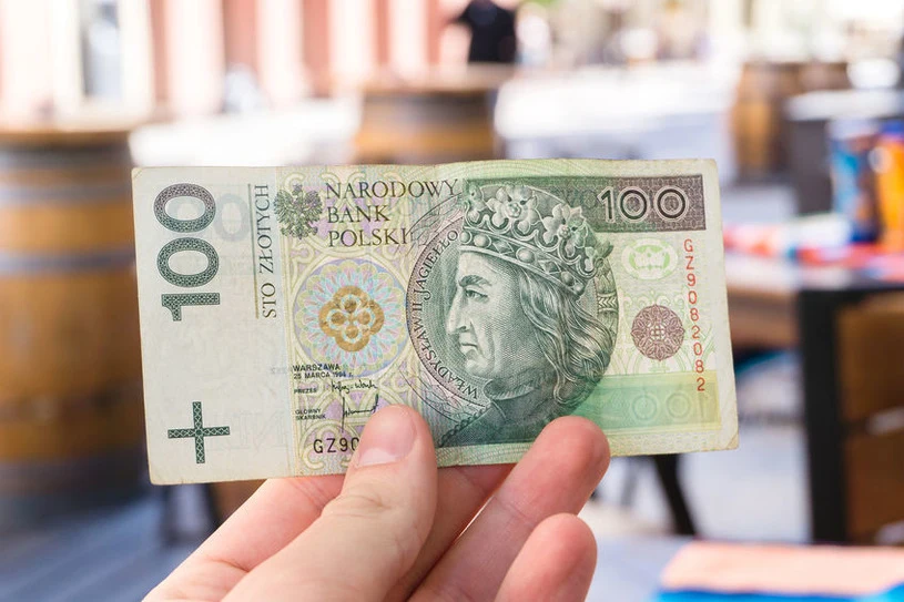 16 sierpnia kończy się czas na złożenie wniosku o świadczenie postojowe 16 sierpnia kończy się czas na złożenie wniosku o świadczenie postojowe