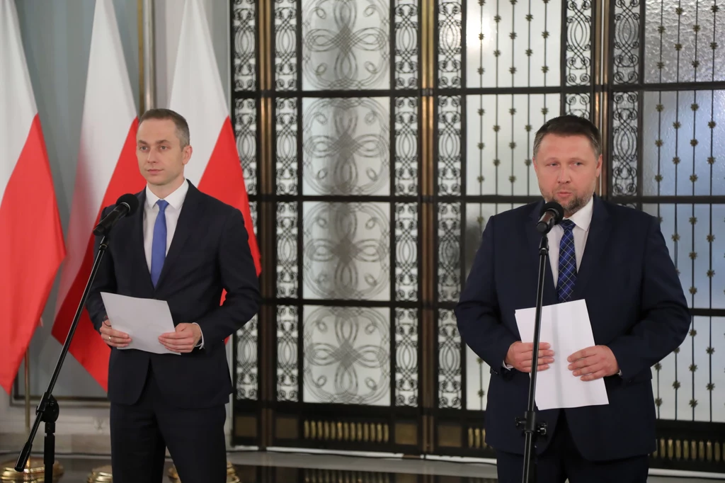 Konferencja prasowa posłów PO Cezarego Tomczyka i Marcina Kierwińskiego Konferencja prasowa posłów PO Cezarego Tomczyka i Marcina Kierwińskiego