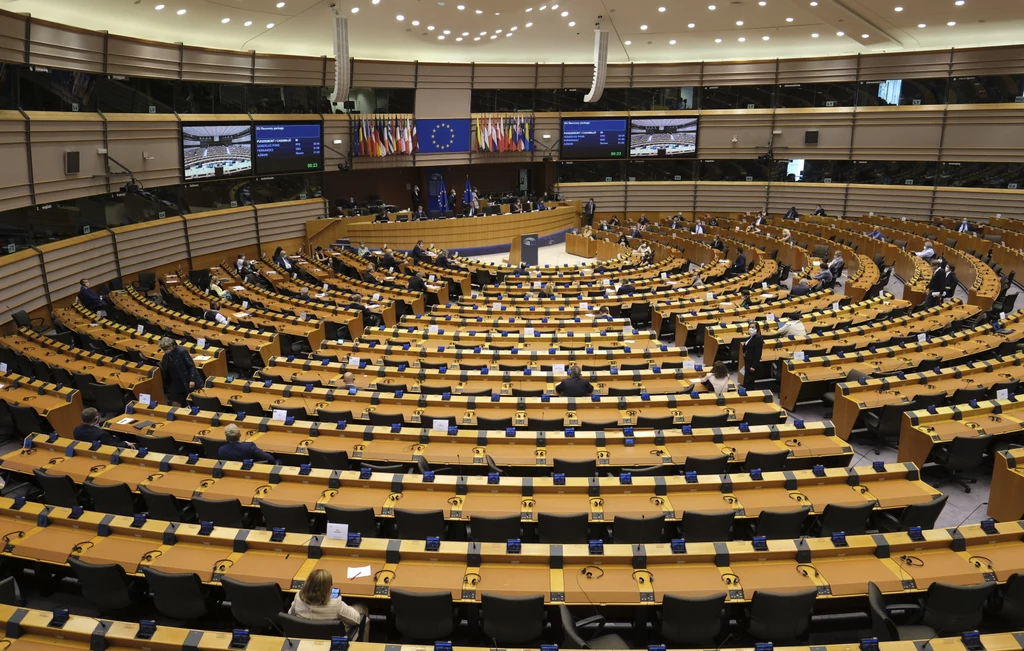 Komisja Europejska przedstawiła w PE propozycję siedmioletniego budżetu Unii Europejskiej Komisja Europejska przedstawiła w PE propozycję siedmioletniego budżetu Unii Europejskiej