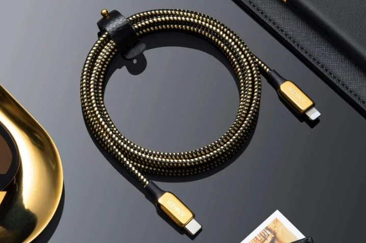 Anker Special Edition Gold Design Anker Special Edition Gold Design