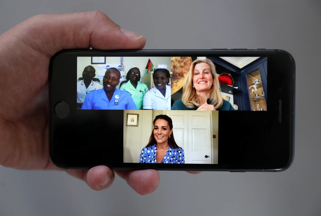 Księżna Kate i hrabina Zofia podczas wideorozmowy 