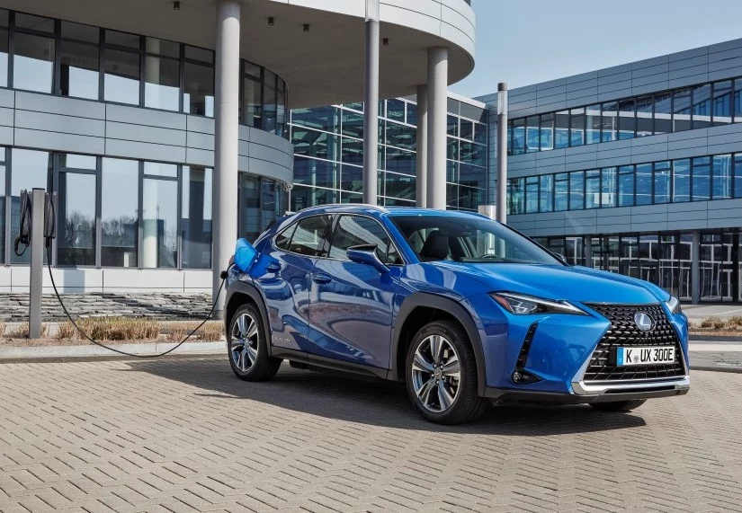 Lexus UX 300e