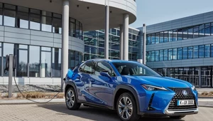 Lexus UX 300e - pod okiem ekspertów Takumi