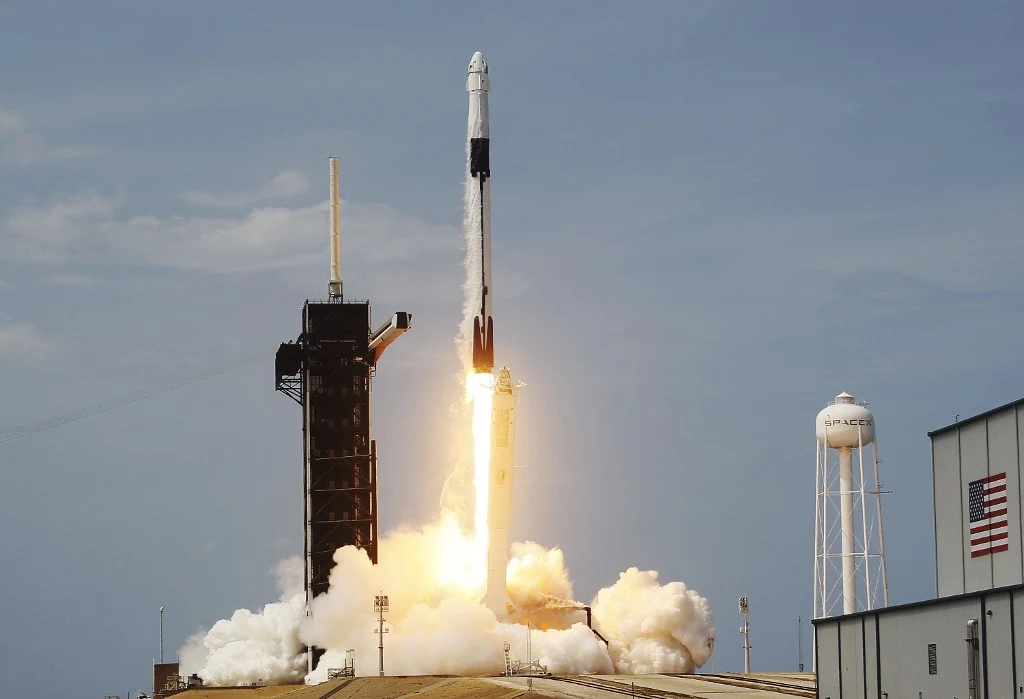 NASA i SpaceX - misja Crew Dragon Demo-2