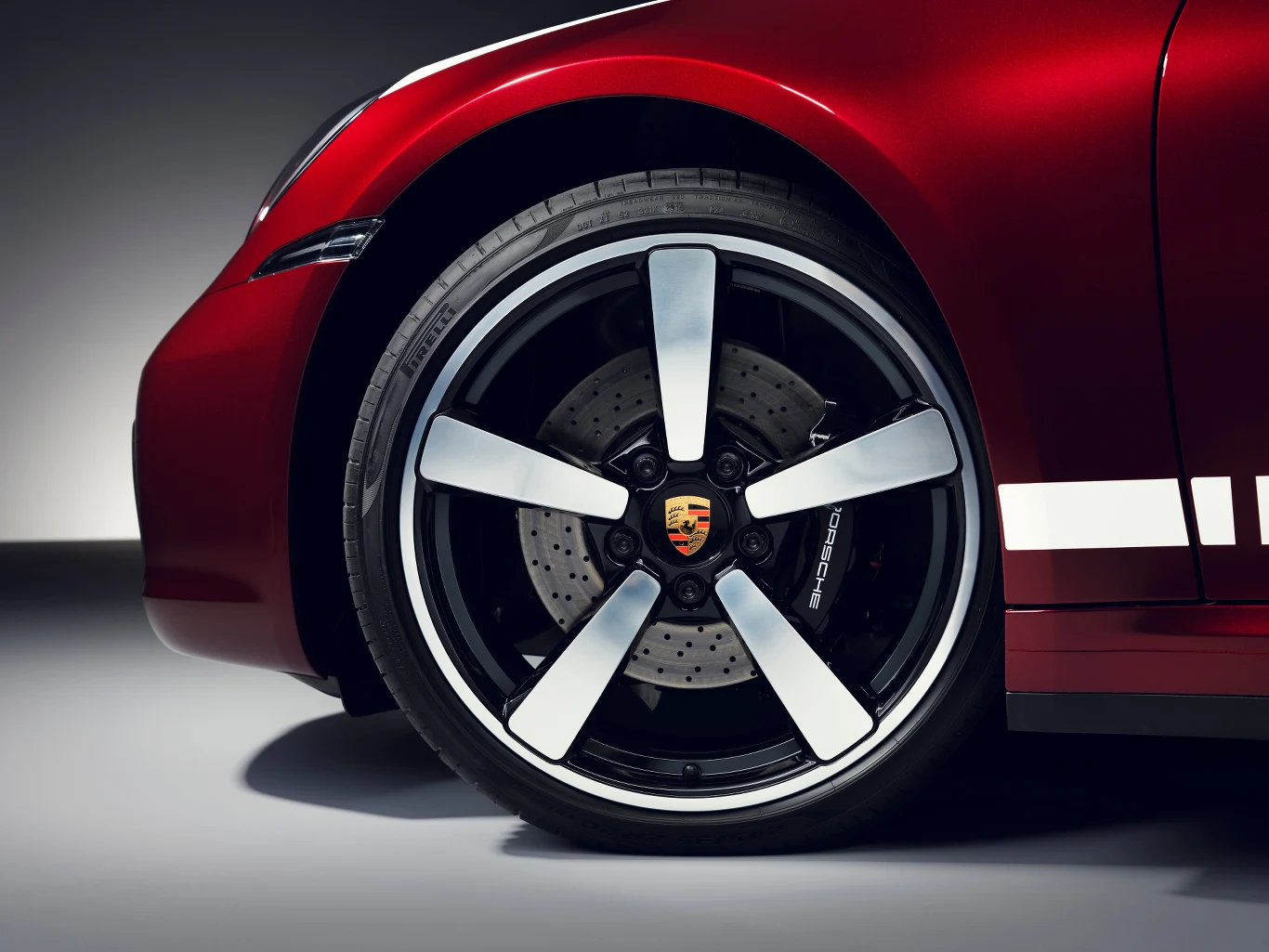 Porsche 911 Targa 4S Heritage Design Edition
