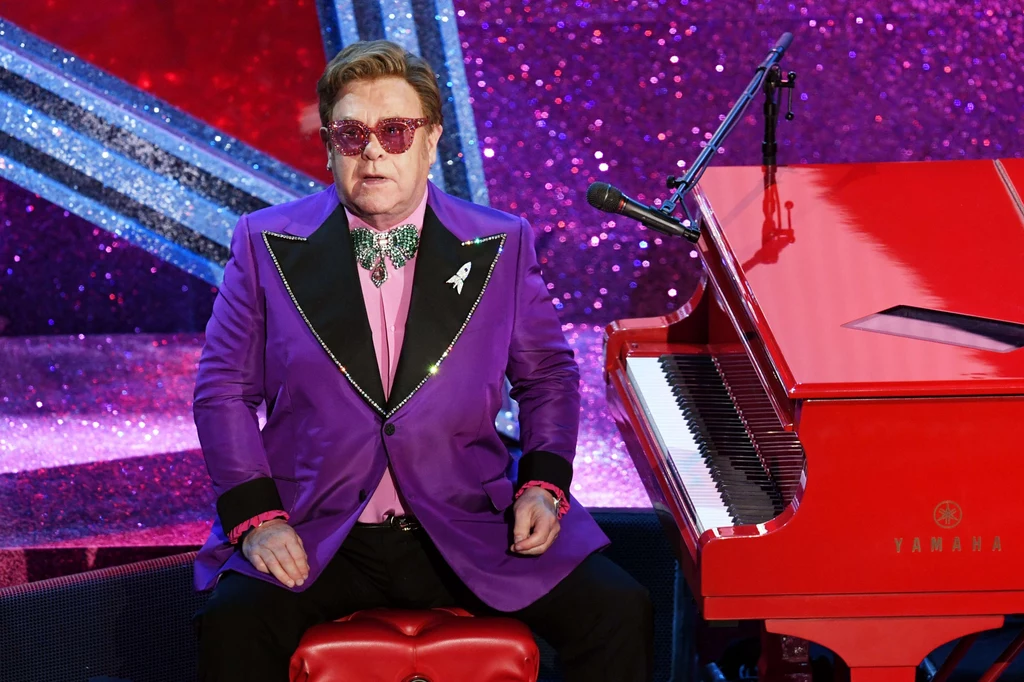 Czy Elton John poradzi sobie z krachem w branży rozrywkowej? 