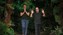 Duetu Dolce&Gabbana nie trzeba nikomu przedstawiać. Włoscy projektanci, Domenico Dolce i Stefano Gabbana, założyli ten dom mody w 1985 roku. Ich kreacje noszą najsłynniejsze gwiazdy, takie jak Victoria Beckham, Madonna czy Johny Depp. 