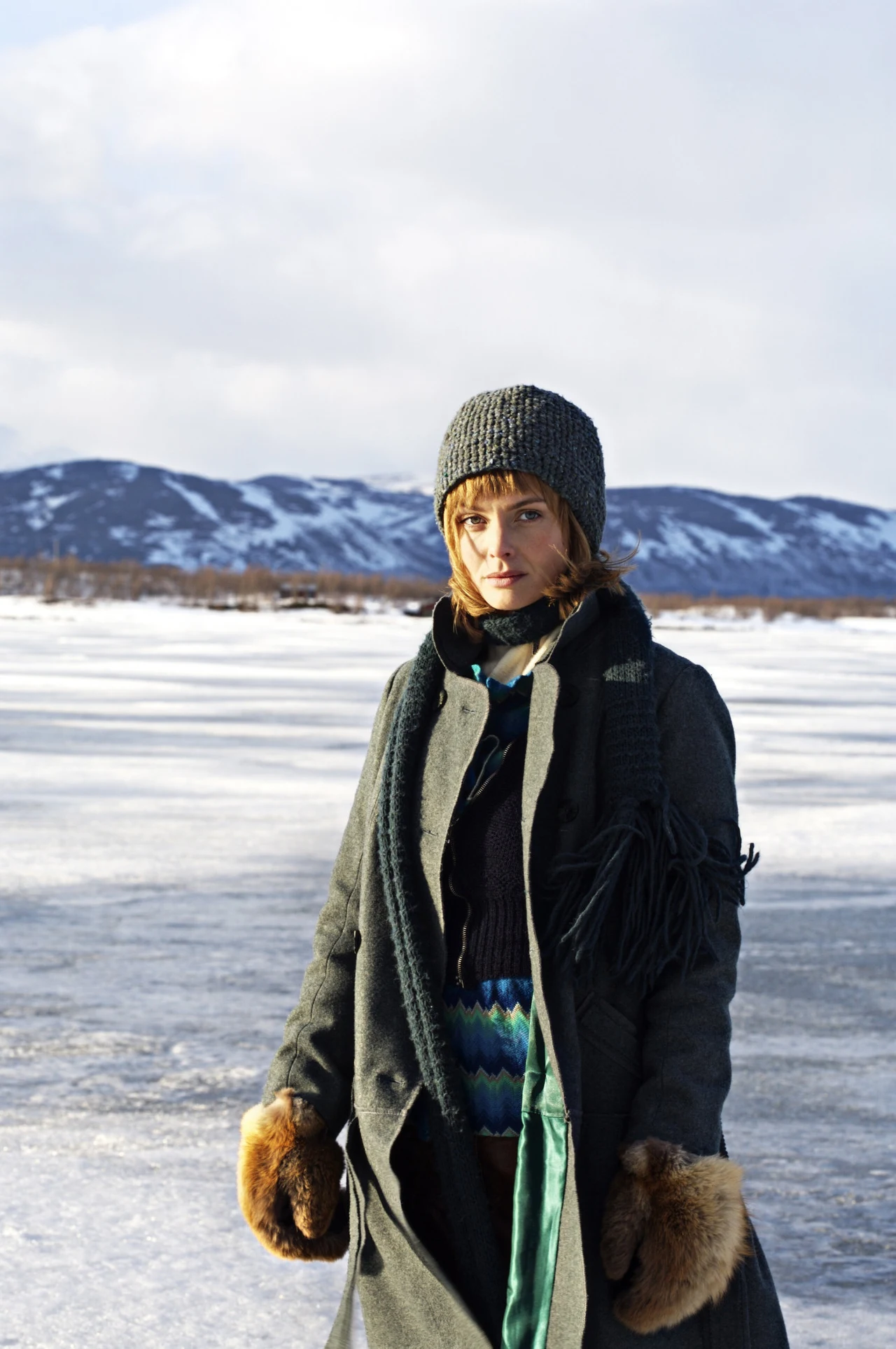 Po urodzeniu dziecka aktorka zrobiła sobie przerwę od kina, a kolejnym filmem, w jakim mogliśmy ją oglądać była "Burza z krańców ziemi" (2007), adaptacja szwedzkiego kryminału Asy Larsson. Wcieliła się w nim w prawniczkę Rebeckę Martinsson, która powraca do rodzinnej Kiruny po otrzymaniu wiadomości o śmierci brata szwagierki będącego kaznodzieją.