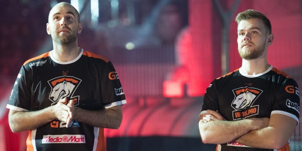 Taz i Neo w barwach Virtus.pro