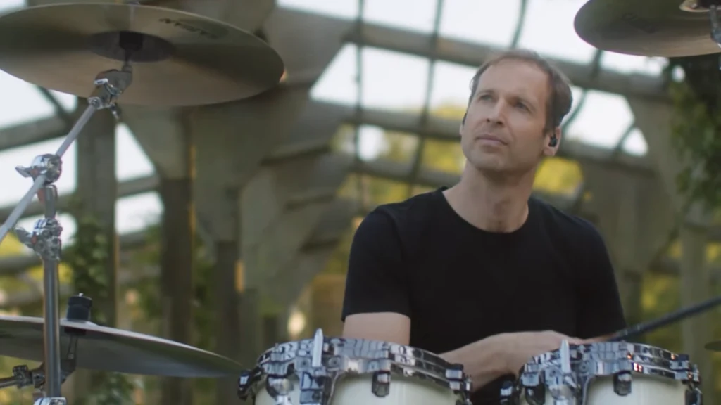 Petr Cech nagrał płytę z zespołem Wills & The Willing Petr Cech nagrał płytę z zespołem Wills & The Willing