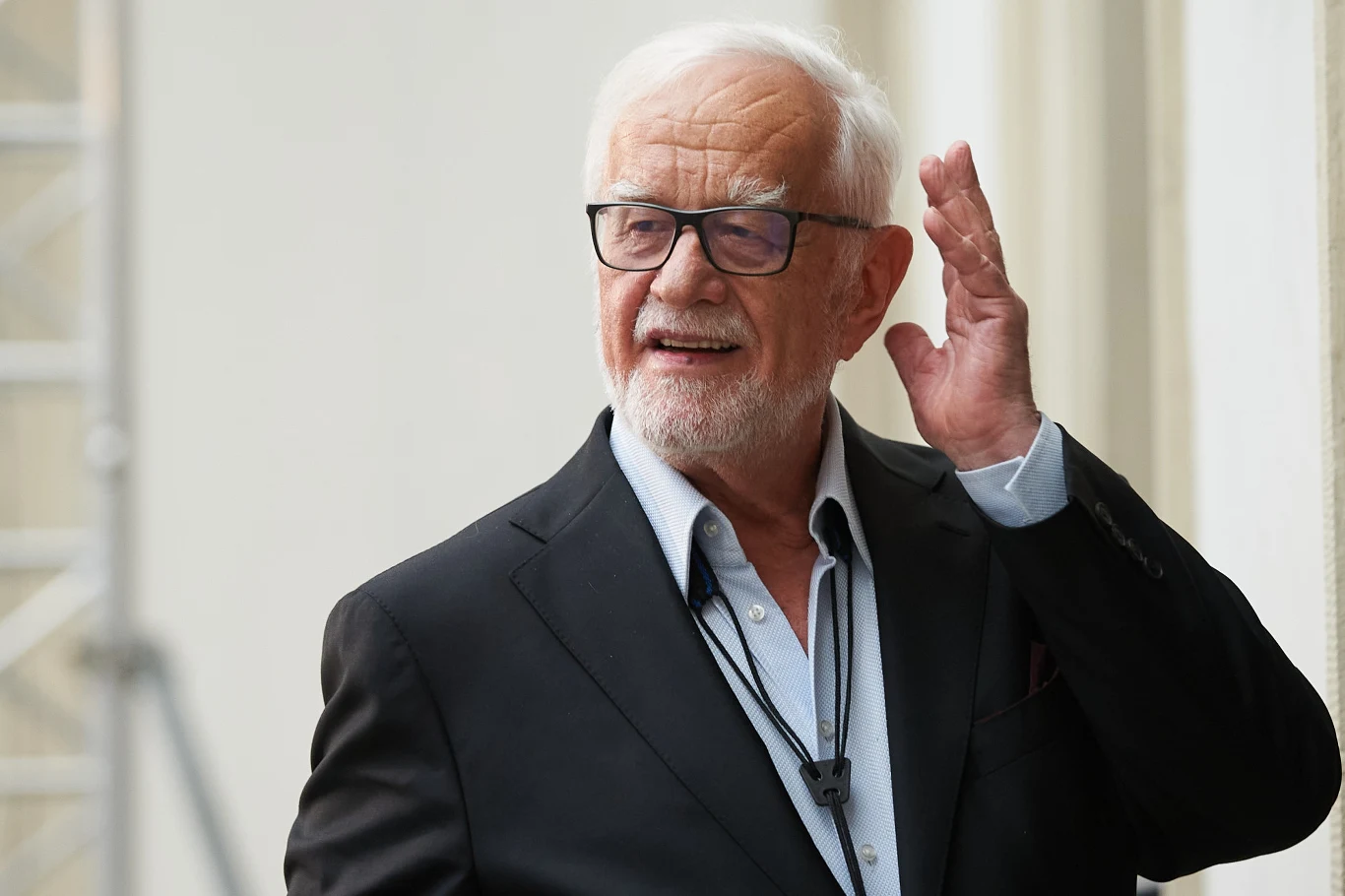 Występ Jana Pietrzaka w Centrum Sztuki Współczesnej wzbudził gorące emocje.