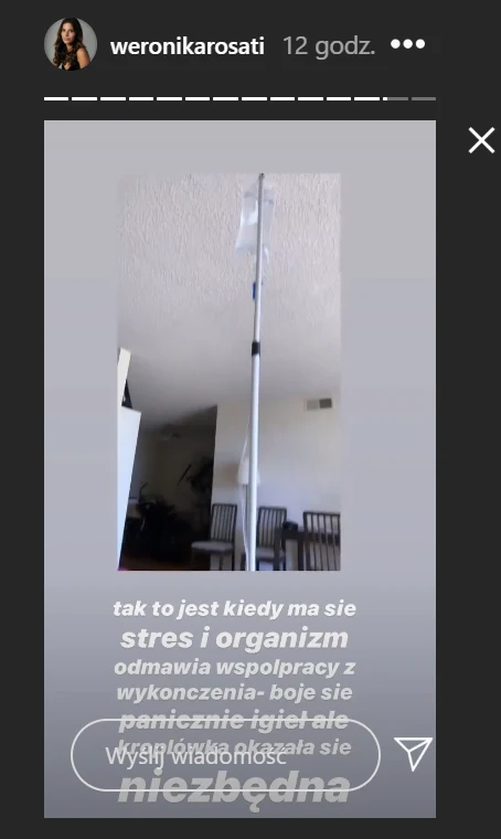 Weronika Rosati opublikowała na swoim Instastory zdjęcie kroplówki, potwierdzając tym samym nie najlepszą formę Weronika Rosati opublikowała na swoim Instastory zdjęcie kroplówki, potwierdzając tym samym nie najlepszą formę