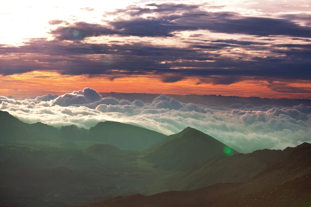 Jeśli chodzi o wysokość bezwzględną Mauna Kea jest wyższa niż Mount Everest