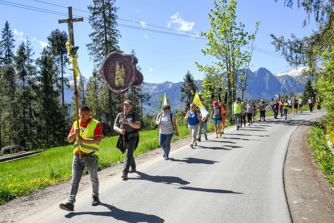 Na zdj. 23 pielgrzymka "Sursum Corda" do Ludźmierza Na zdj. 23 pielgrzymka "Sursum Corda" do Ludźmierza
