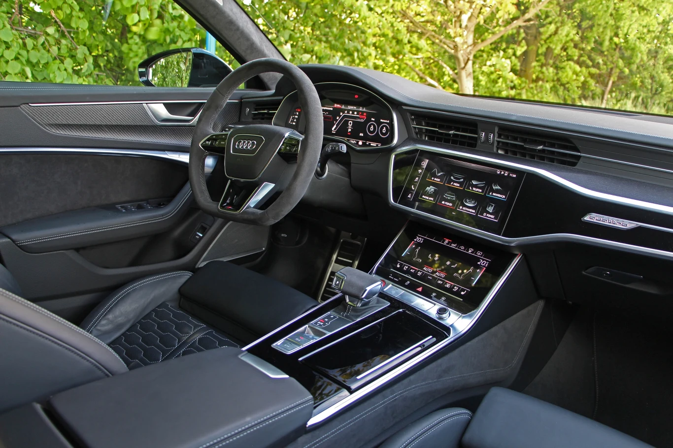 Audi RS6 Avant na zdjęciach