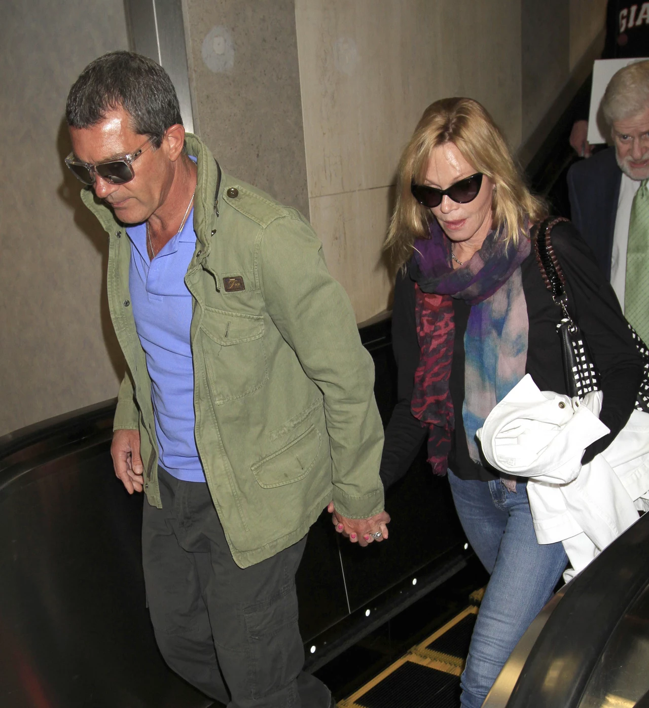 Antonio Banderas i Melanie Griffith rozwiedli się w 2015 roku Antonio Banderas i Melanie Griffith rozwiedli się w 2015 roku