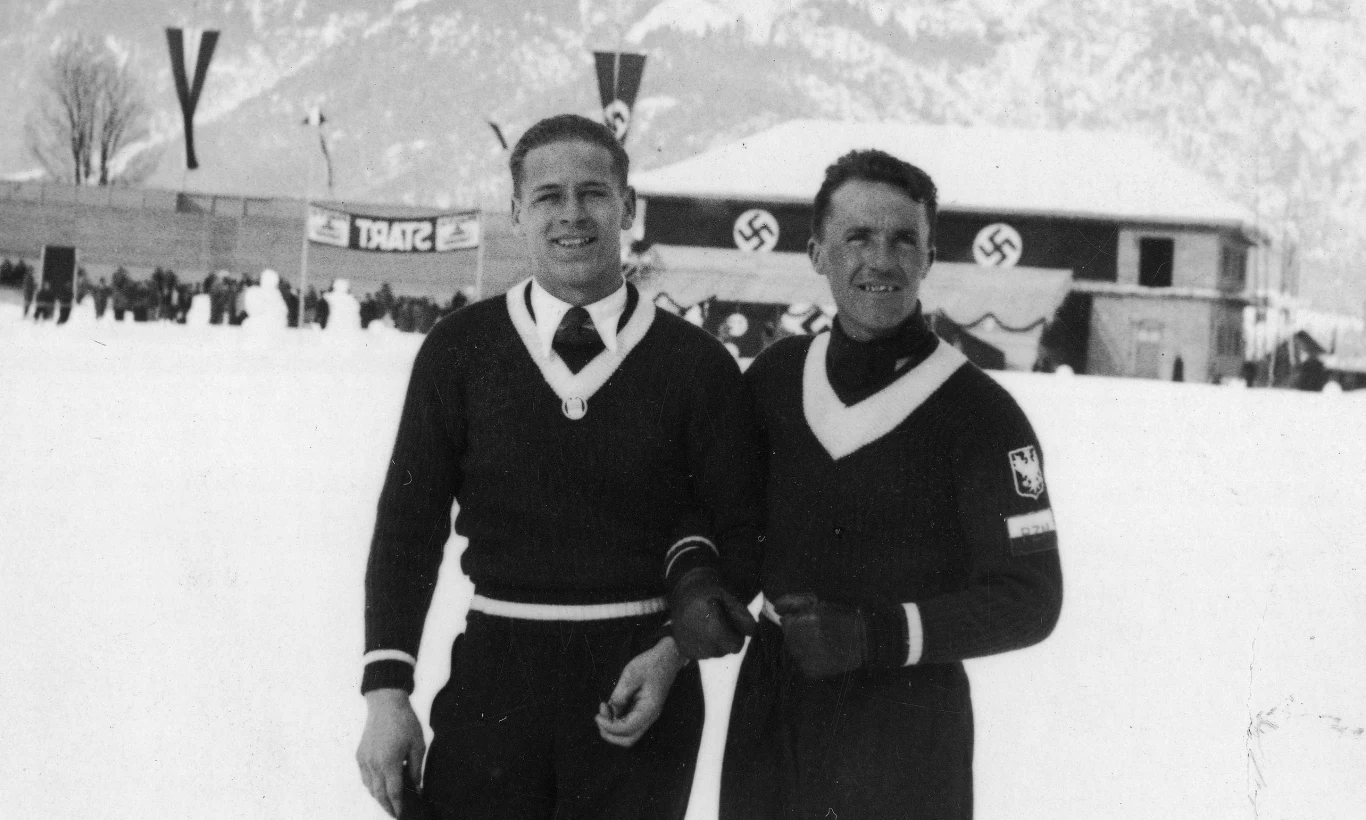 Stanisław Marusarz i Bronisław Czech w trakcie zawodów w Garmisch-Partenkirchen Stanisław Marusarz i Bronisław Czech w trakcie zawodów w Garmisch-Partenkirchen