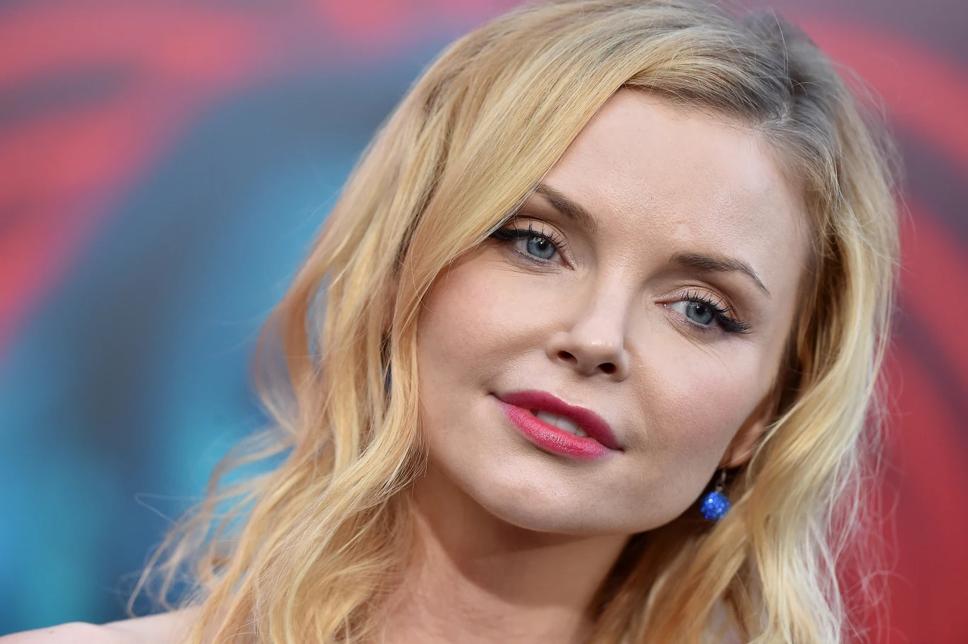 Izy Miko nie interesuje kariera "przez łóżko"