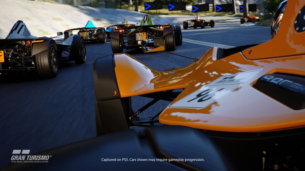 W GT Sport brakowało też testowej trasy Trial Mountain, która w trailerze jest na pierwszym miejscu, włącznie z wersją w odwrotnym kierunku. 
