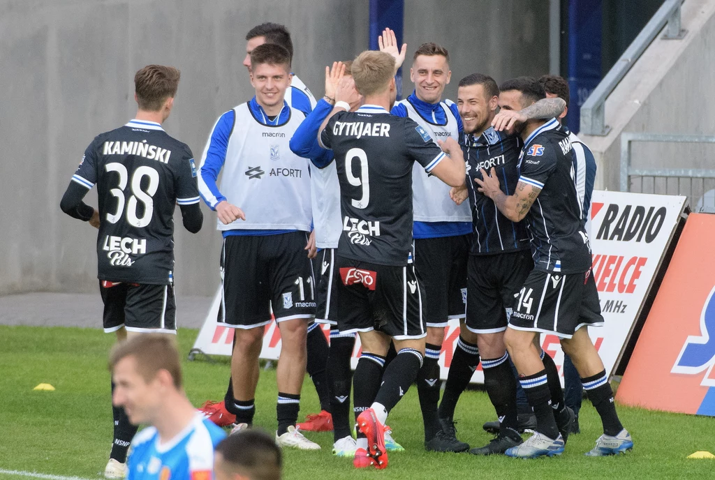 Radość piłkarzy Lecha Poznań Radość piłkarzy Lecha Poznań