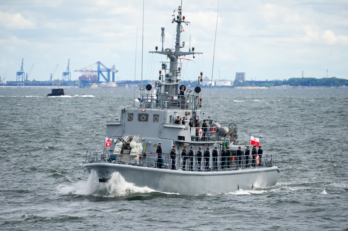 ORP Wdzydze - jeden z dwóch okrętów przydzielonych do ćwiczeń Baltops