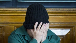 "Wampir z Bytowa" w czasie posiedzenia Sądu Okręgowego w Gdańsku.