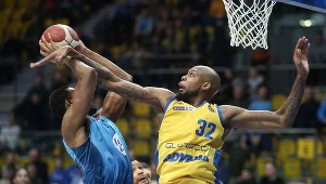 Mickell Gladness (z prawej) z Asseco Arki Gdynia