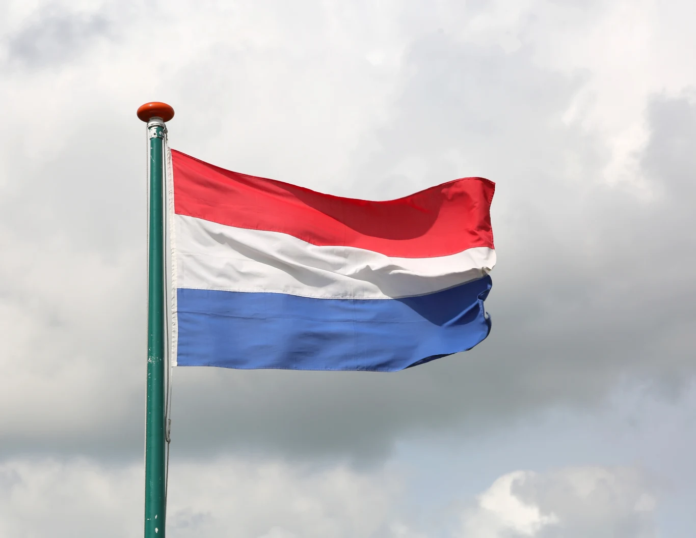 Holenderską gospodarkę czeka w tym roku spadek PKB o 6,4 proc. Holenderską gospodarkę czeka w tym roku spadek PKB o 6,4 proc.