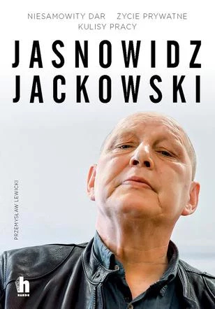 Okładka książki "Jasnowidz Jackowski" Przemysława Lewickiego