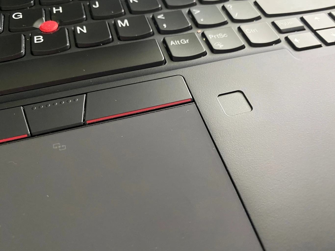 Lenovo ThinkPad X1 Carbon Lenovo ThinkPad X1 Carbon