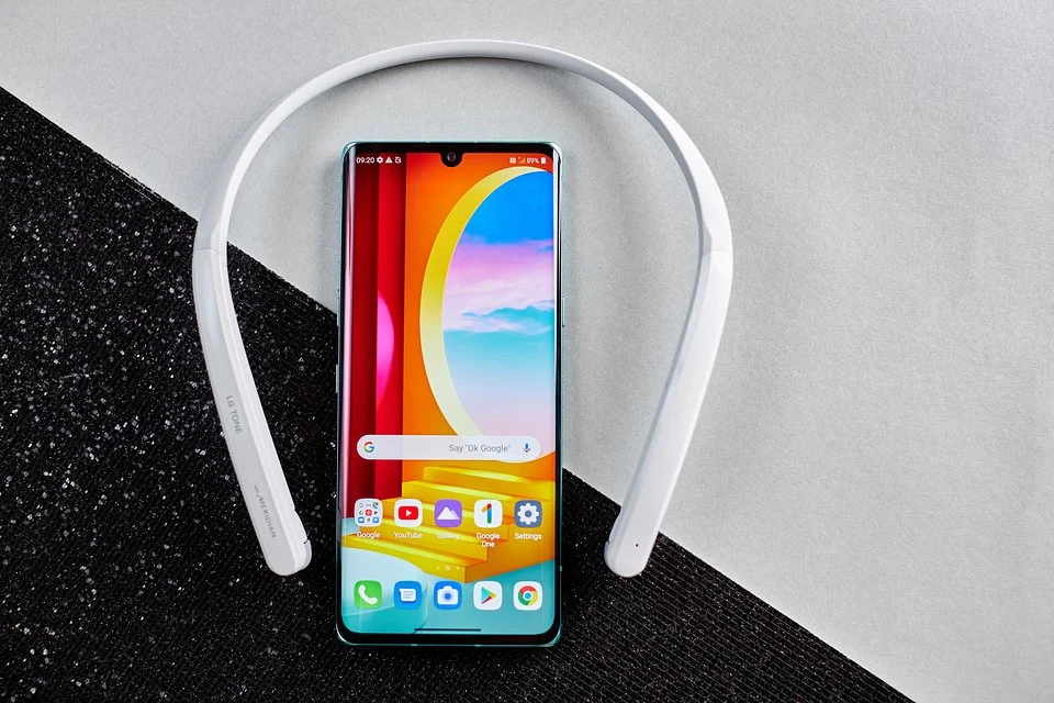 LG Velvet