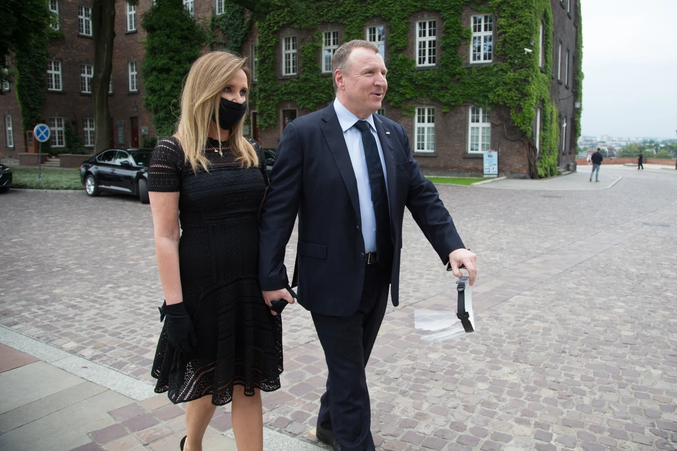 Jacek Kurski z żoną na Wawelu Jacek Kurski z żoną na Wawelu