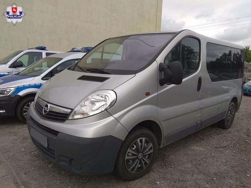 Odzyskany Opel Vivaro