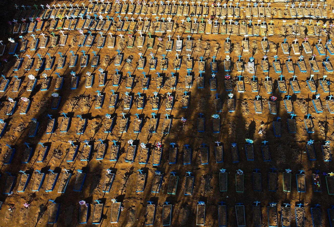 Pierwszy przypadek COVID-19 w Brazylii zanotowano 25 lutego 25.02. Obecnie zarażonych jest 450 tys. osób, 580 tys. wyzdrowiało, a zmarło prawie 51 tys., co daje śmiertelność na poziomie 8 proc.