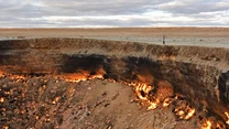 Plan radzieckich geologów zakładał, iż materiał wypali się w ciągu kilku dni. Tak się jednak nie stało. Złoża metanu okazały się tak rozległe, że nie tylko nie chciały spłonąć same z siebie - nie dało się ich także ugasić. Ogień pali się tam do dzisiaj.