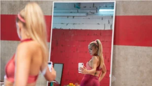 Główną rolę w filmie "Sweat" gra Magdalena Koleśnik