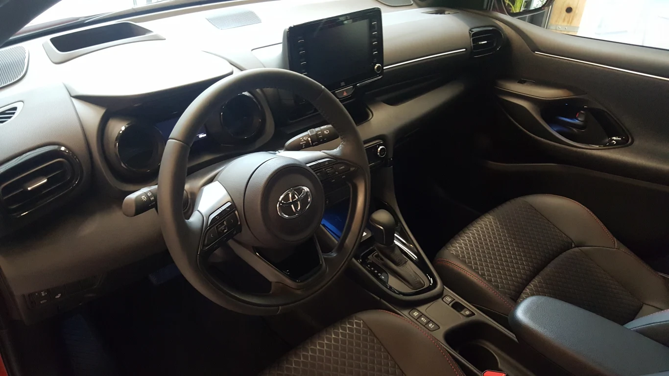Toyota Yaris Hybrid