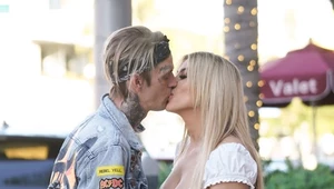 Aaron Carter przyłapany ze swoją narzeczoną Melanie Martin