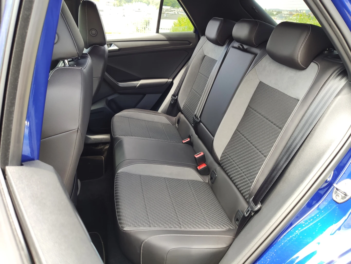 Volkswagen T-Roc R
